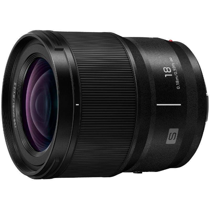 Panasonic Lumix DC-S1R mark II + Lumix S 18mm f/1.8