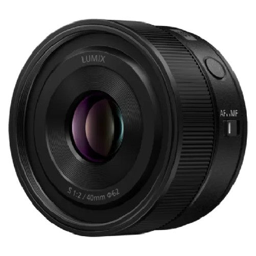 Panasonic Lumix S9 Body Silver/Black + Lumix S 40mm f/2.0 - Black