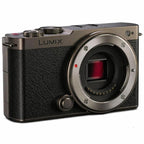 Panasonic Lumix S9 Body Titanium Black + Lumix S 18mm f/1.8