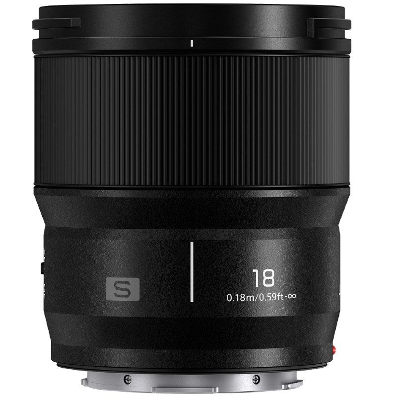 Panasonic Lumix S9 Body Titanium Black + Lumix S 18mm f/1.8