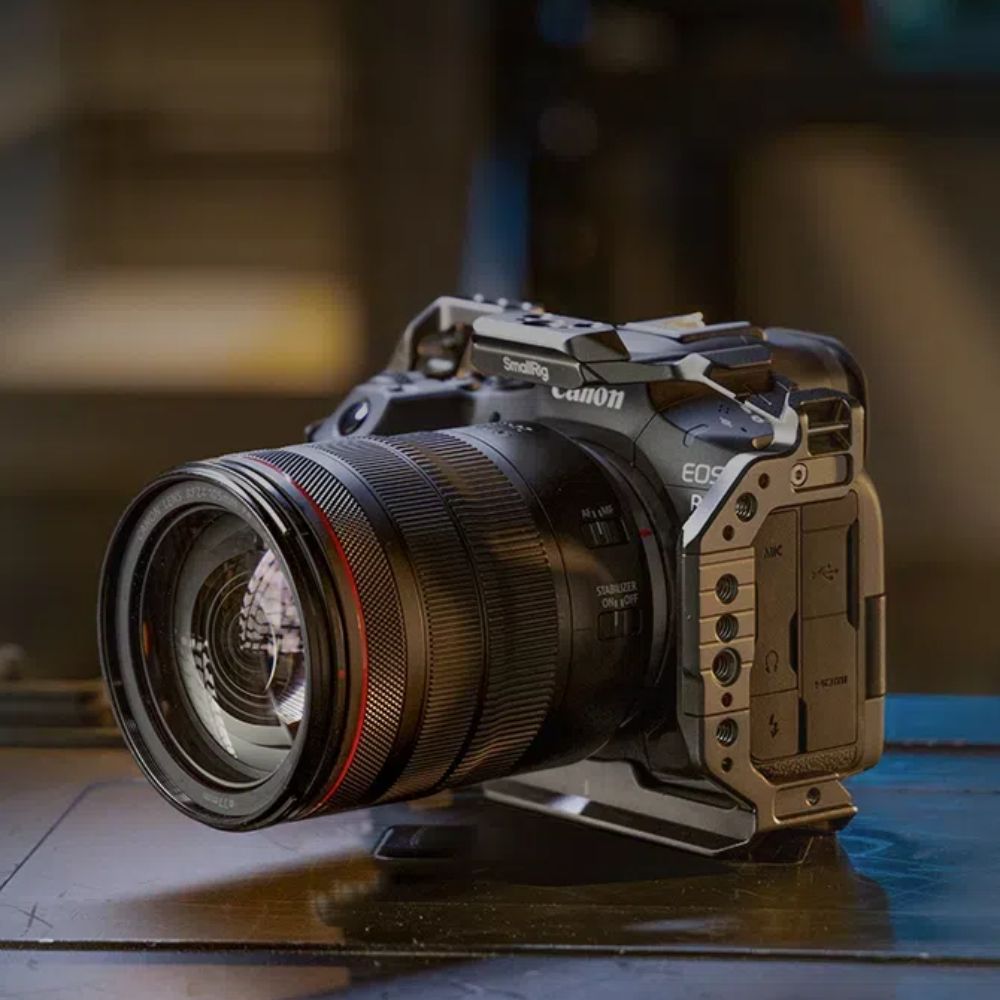 SmallRig 4978B Cage for Canon EOS R5 Mark II