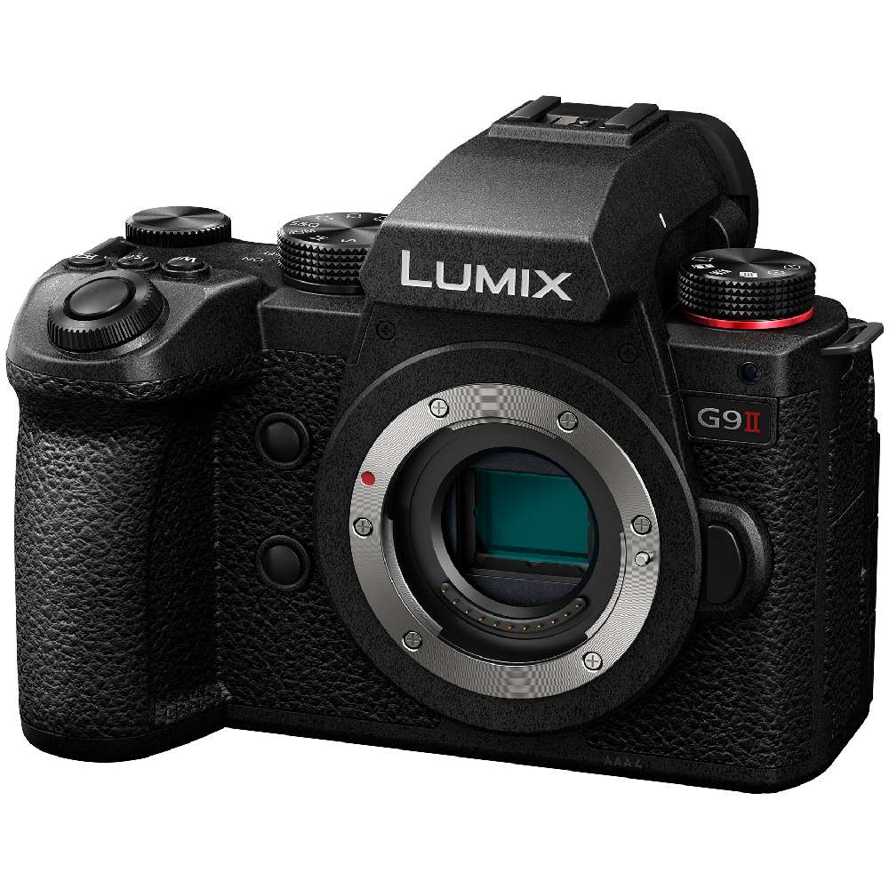 Panasonic Lumix DC-G9II body + Joby Tripod