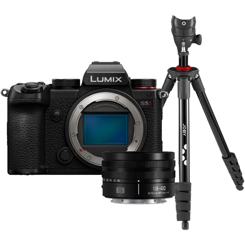 Panasonic LUMIX S5D + 18-40mm + Joby Action Tripod