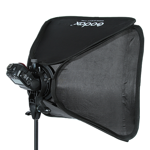 Godox Speedlite Bracket Bowens + Softbox 60x60