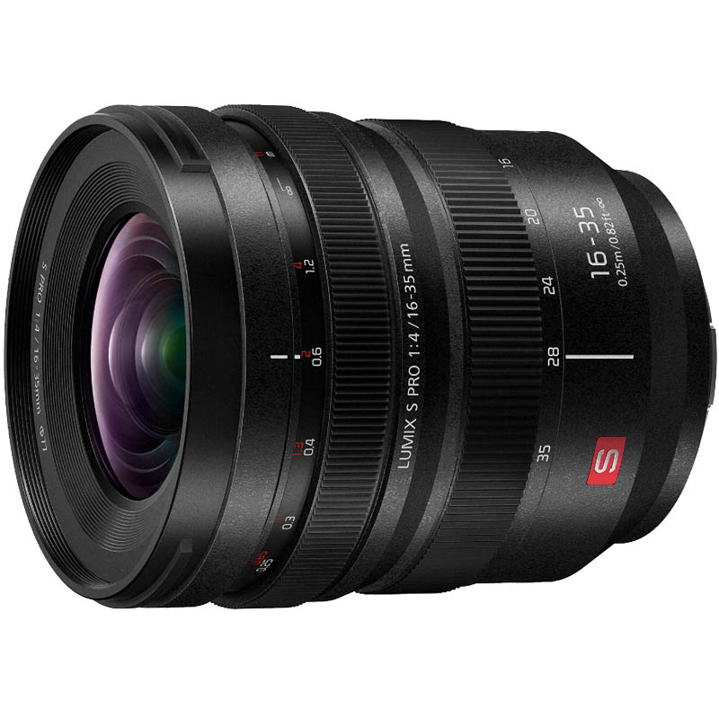 Panasonic Lumix S Pro 16-35 mm f/4.0 lens